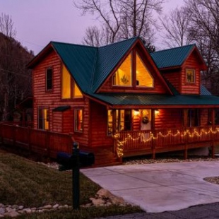 Фотография гостевого дома The Red Fox Cabin