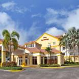 Фотография гостиницы Hilton Garden Inn Boca Raton