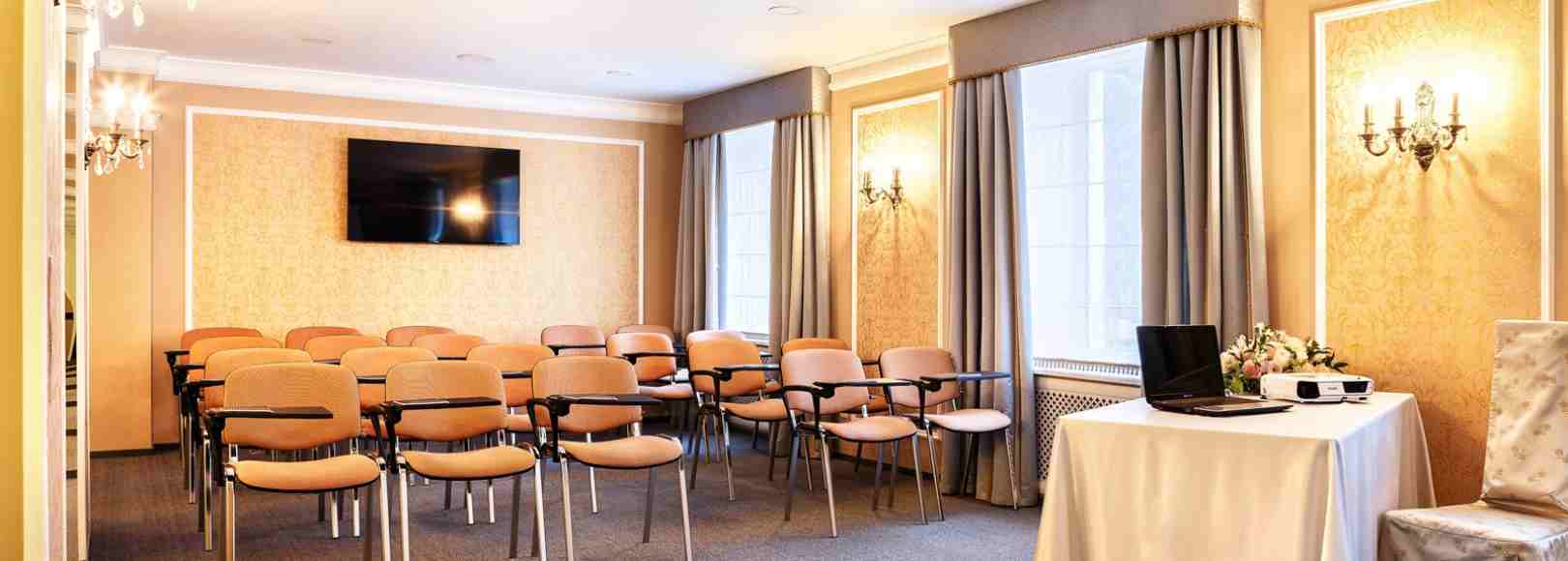 Фотография конференц-зала Волхов конференц-зал