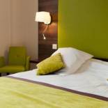 Фотография гостиницы Hotel du Parc-Restaurant - Le Rouget de Lisle