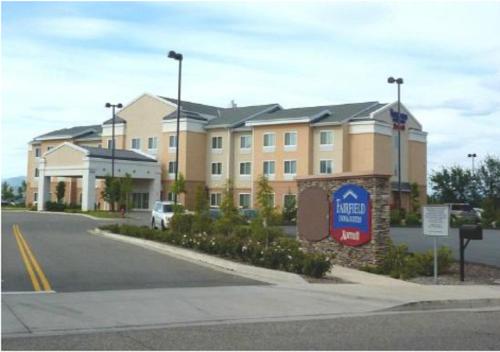 Фотография гостиницы Fairfield Inn & Suites Redding
