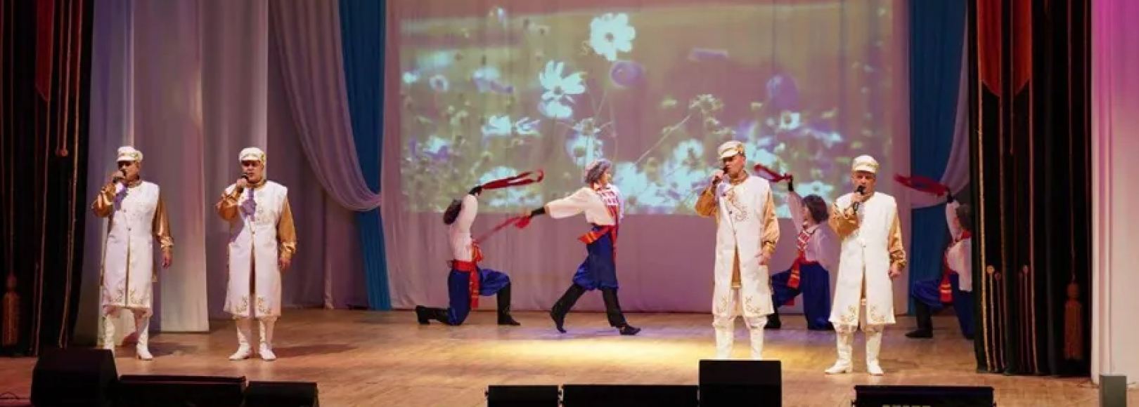 Фотография конференц-зала Зрительный зал ДК Победа