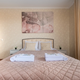 Фотография квартиры Яркая 1-к квартира у ЗАЛИВА от RentAp