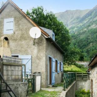 Фотографии гостевого дома 
            Maison de 3 chambres avec jardin clos a Aragnouet a 6 km des pistes