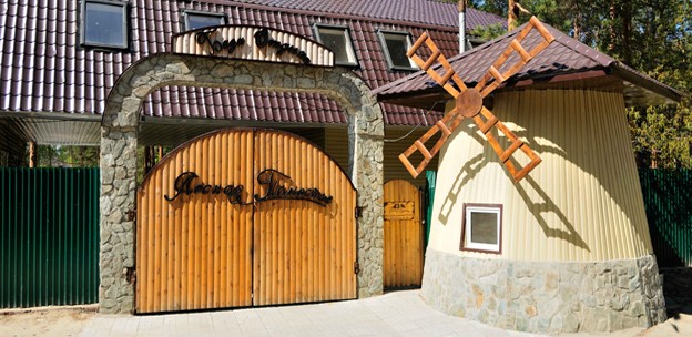 Фотография базы отдыха Лесное поместье