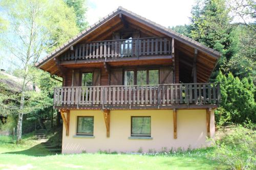 Фотография гостевого дома LE RENNE Chalet en bois