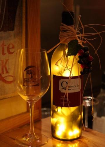 Фотография мини отеля Queen's Inn By The River