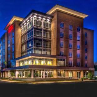 Фотографии гостиницы 
            Hampton Inn & Suites Tallahassee Capitol-University