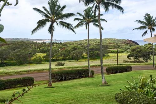 Фотографии гостевого дома 
            Coastal Resort Condo and Lanai Walk to Kepuhi Beach