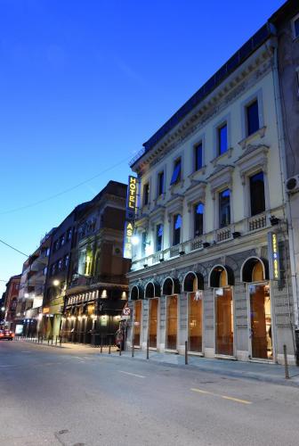 Фотография гостиницы Hotel Astra