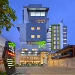 Фотография гостиницы Whiz Prime Hotel Basuki Rahmat Malang