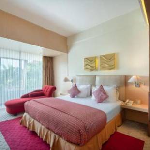 Фотографии гостиницы 
            Lux Tychi Hotel Malang