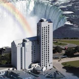 Фотографии гостиницы 
            The Oakes Hotel Overlooking the Falls