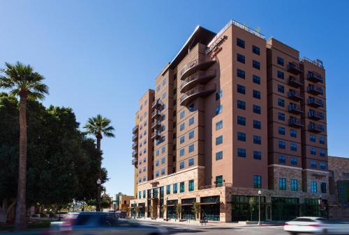 Фотография гостиницы Residence Inn by Marriott Tempe Downtown/University