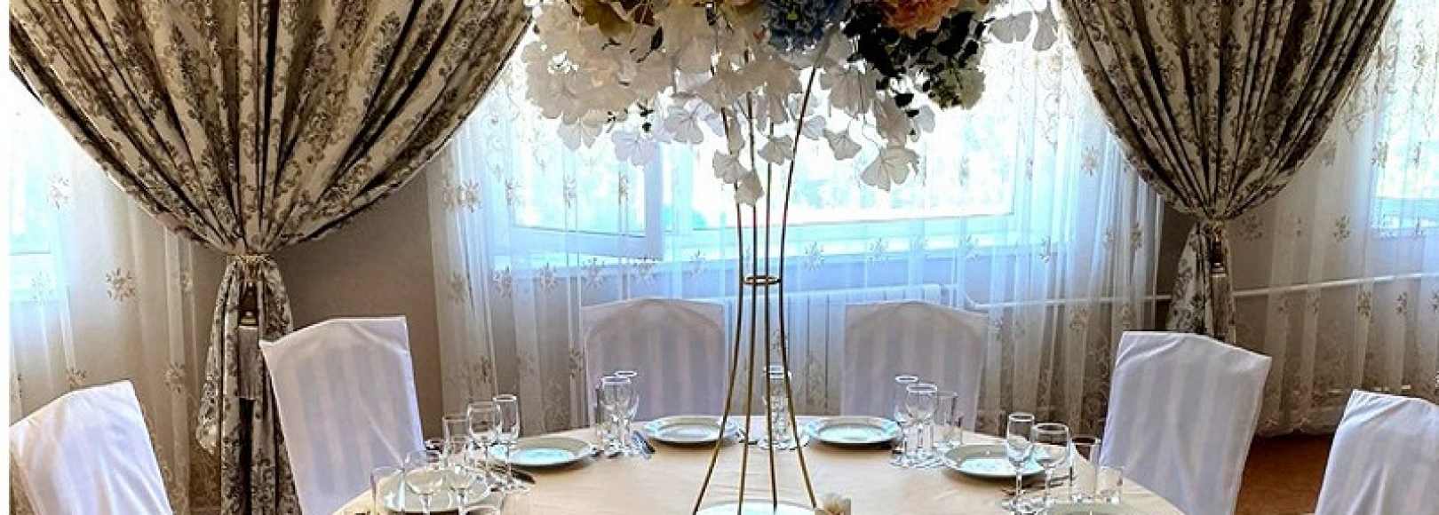 Фотография банкетного зала Зал кафе