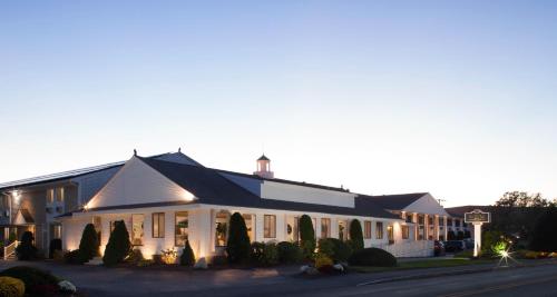 Фотография гостиницы Bayside Resort Hotel