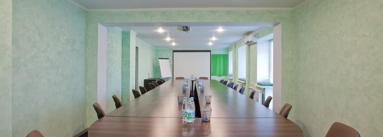 Фотография конференц-зала Малый конференц-зал