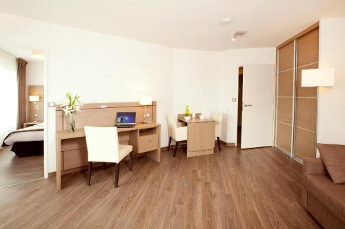 Фотография апарт отеля Residhome du Théâtre