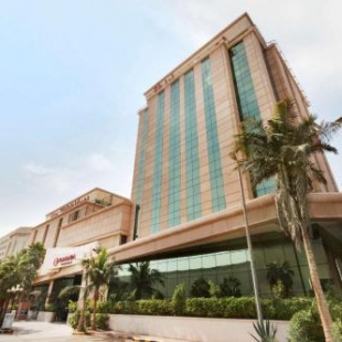 Фотография гостиницы Ramada by Wyndham Continental Jeddah