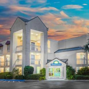 Фотографии гостиницы 
            Days Inn by Wyndham Hilton Head