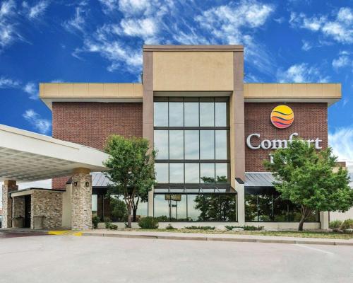 Фотография гостиницы Comfort Inn Denver East