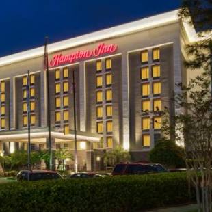 Фотографии гостиницы 
            Hampton Inn Orlando-Airport