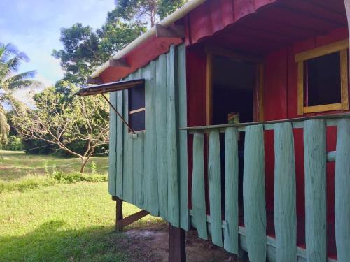 Фотографии гостевого дома 
            Freshwater Creek Cabin