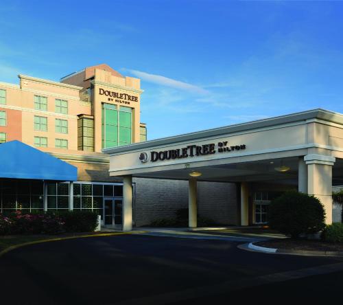 Фотография гостиницы DoubleTree by Hilton Norfolk Airport