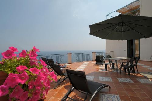 Фотографии гостевого дома 
            Terrazza di Rosa - sea view