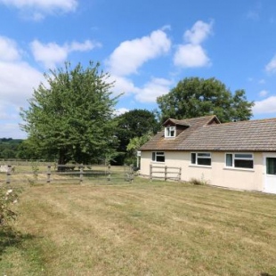 Фотография гостевого дома Court House Farmhouse, Bridport