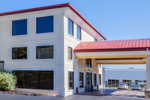 Фотография гостиницы Days Inn by Wyndham Dalton