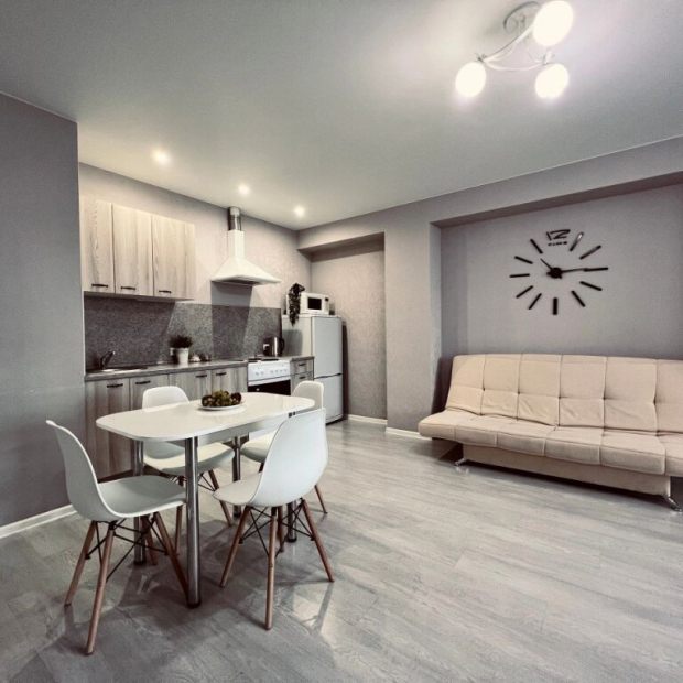 Фотографии квартиры
2-к Квартира на Октябрьском Проспекте 117