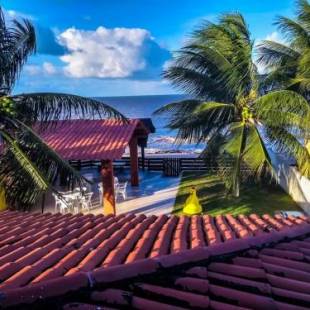 Фотографии гостевого дома 
            Casa à beira-mar, piscina