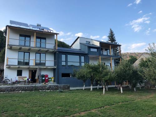 Фотография гостевого дома Вардени