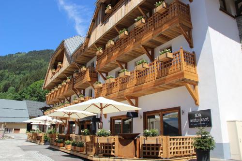 Фотографии гостиницы 
            Hotel Le V de Vaujany