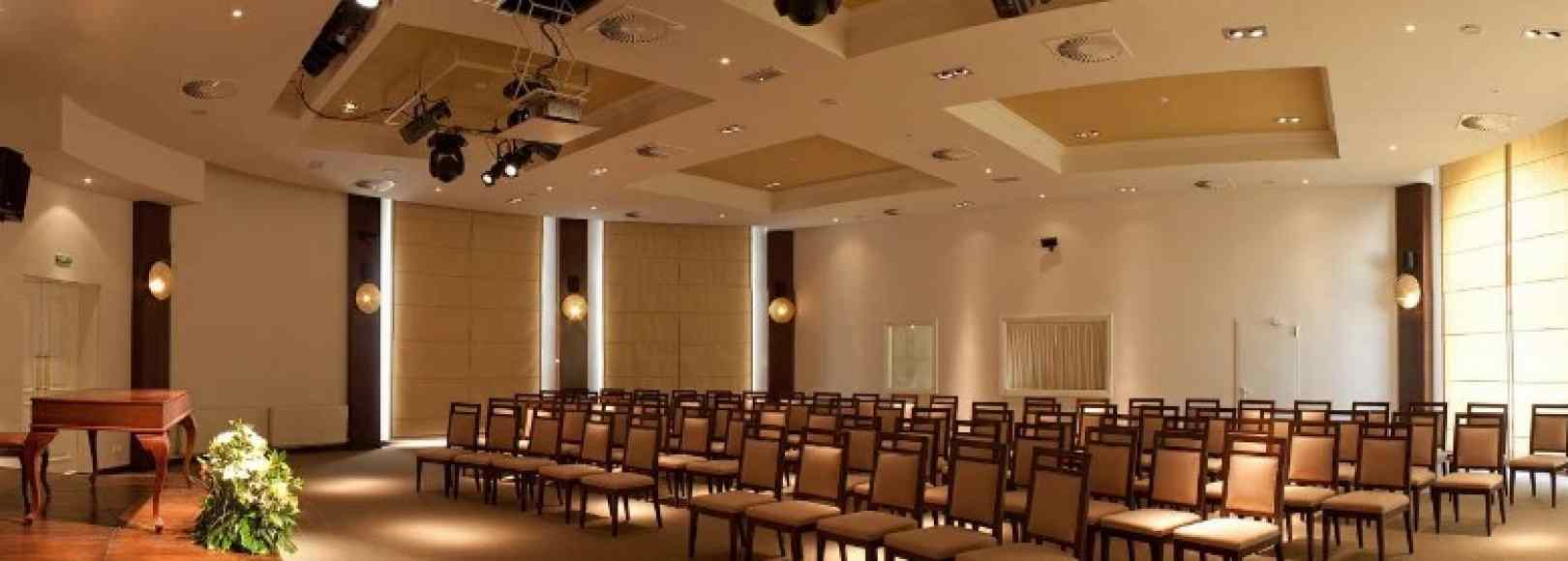 Фотография конференц-зала Баташев