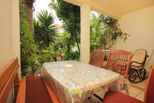 Фотография гостевого дома Apartments with a parking space Orebic, Peljesac - 10075