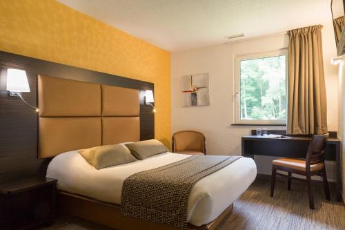 Фотография гостиницы The Originals City, Hôtel Aster, Saint-Avold Nord (Inter-Hotel)