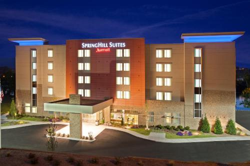 Фотография гостиницы SpringHill Suites by Marriott Downtown Chattanooga/Cameron Harbor