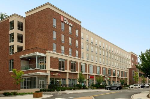 Фотография гостиницы Hilton Garden Inn Westchester Dobbs Ferry