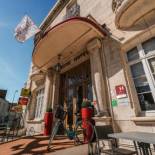 Фотография гостиницы LOGIS Hotel Majestic Chatelaillon Plage - La Rochelle