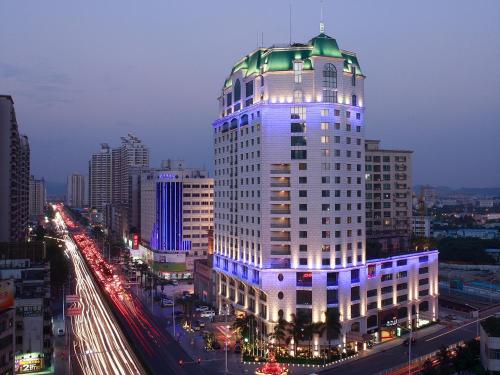 Фотография гостиницы Grand Noble Hotel Dongguan