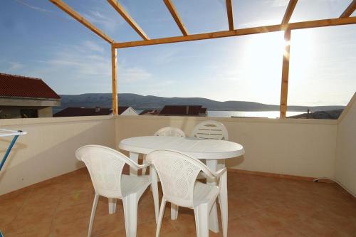 Фотография гостевого дома Apartments by the sea Zubovici, Pag - 9363