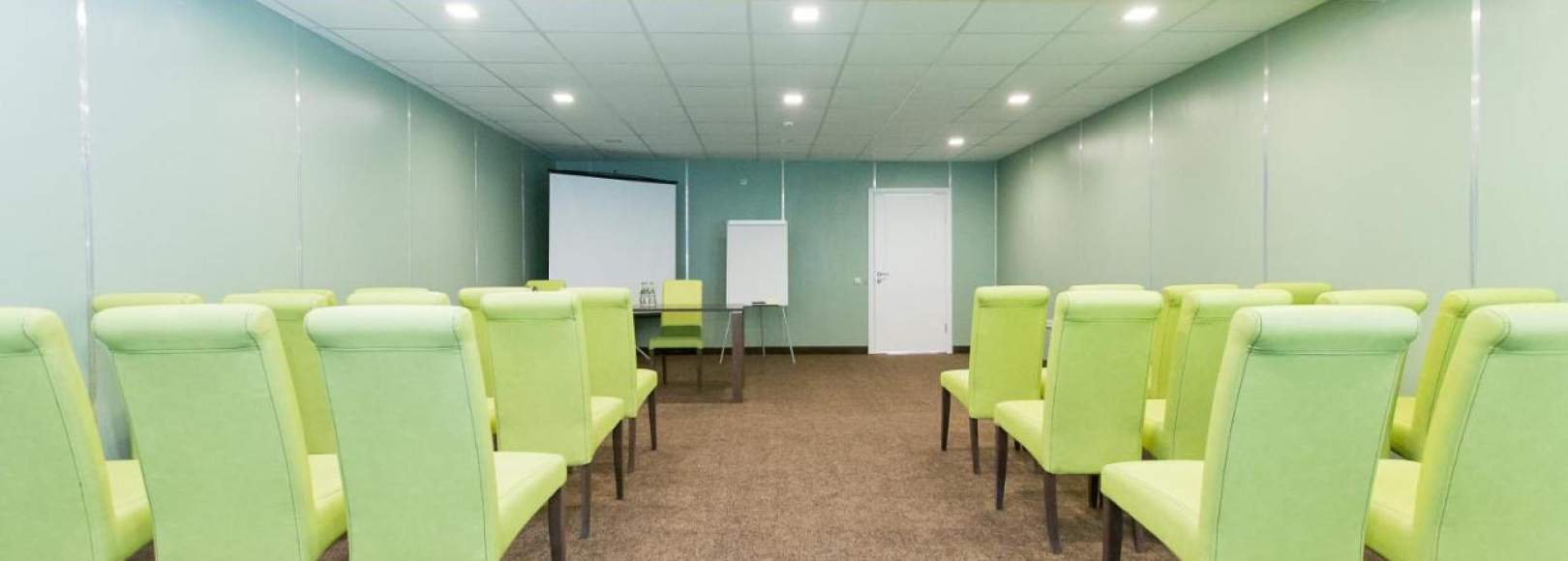 Фотография конференц-зала Лафер Ренессанс Отель и СПА Малый зал