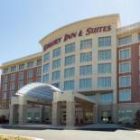 Фотография гостиницы Drury Inn & Suites Burlington