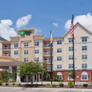 Фотографии гостиницы 
            Holiday Inn Express & Suites Lakeland North I-4, an IHG Hotel