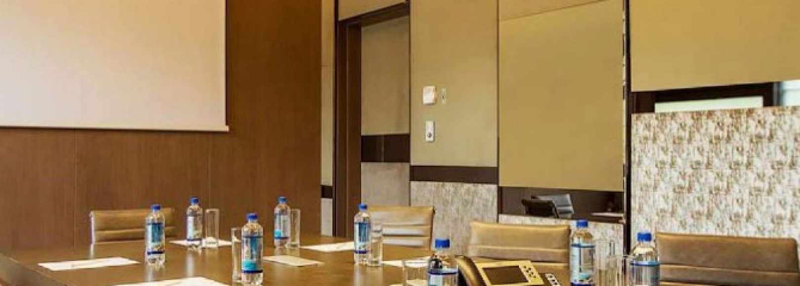 Фотография комнаты для переговоров Санкт-Петербург