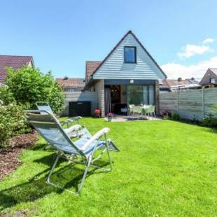 Фотографии гостевого дома 
            Holiday Home in Bredene, Terrace, Fenced Garden