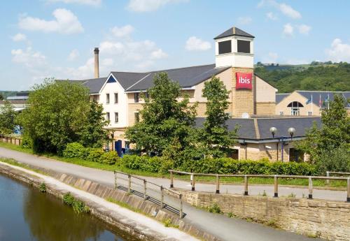 Фотография гостиницы ibis Bradford Shipley