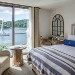 Фотография гостиницы Salcombe Harbour Hotel